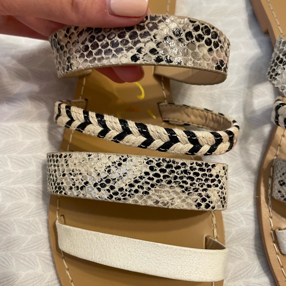 Sandals - Picture 2 of 3